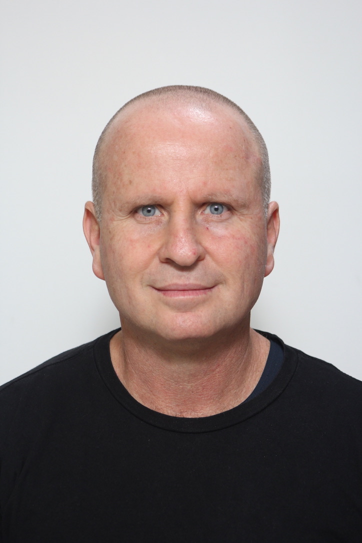 Yariv Itzkovich headshot